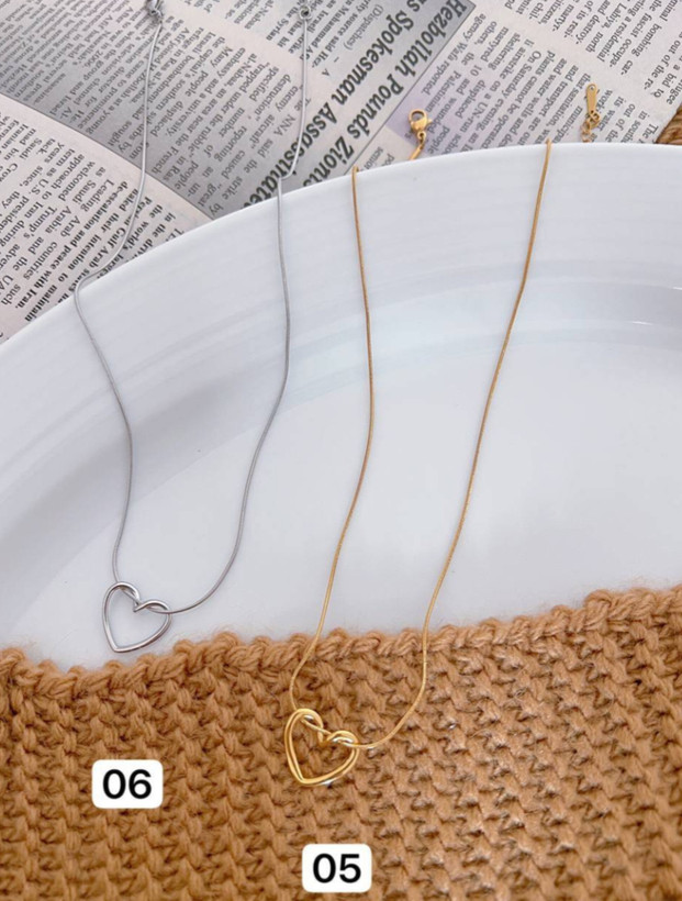 گردنبند پینترستی مینیمال دخترانه قلبی.گردنبند هرینگبون.گردنبند ماری