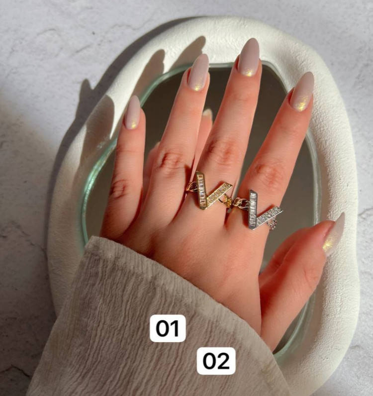 انگشتر شیک زنانه طرح جواهری