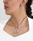 نیمست هرمس جواهری کاملا مشابه نمونه طلا،گردنبند وگوشواره هرمس