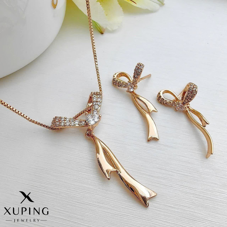 نیمست گردنبند وگوشواره پاپیون برندژوپینگ مناسب پوست خیلی حساس