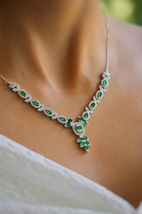 سرویس نقره جواهری زمرد