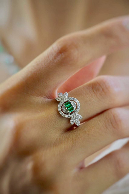 سرویس نقره جواهری زمرد