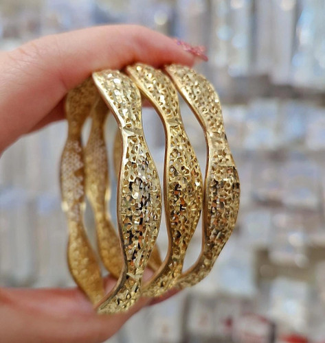 النگوطرحدار اماراتی طرح طلا رنگ ثابت طلاروس اصل