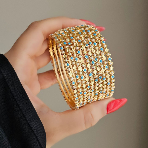 النگو میناکاری خلیجی وارداتی طرح جدید طلا رنگ ثابت