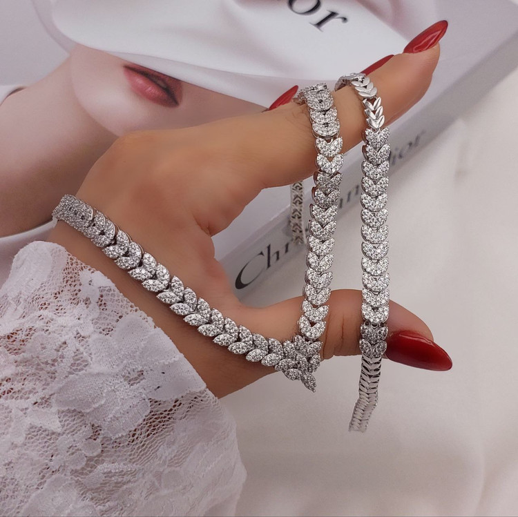 سرویس جواهری مجلسی درخشان وبراق