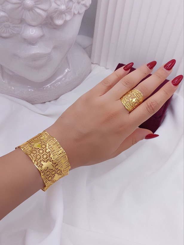 ست دستبندوانگشتر خلیجی رنگ ثابت با آبکاری طلا