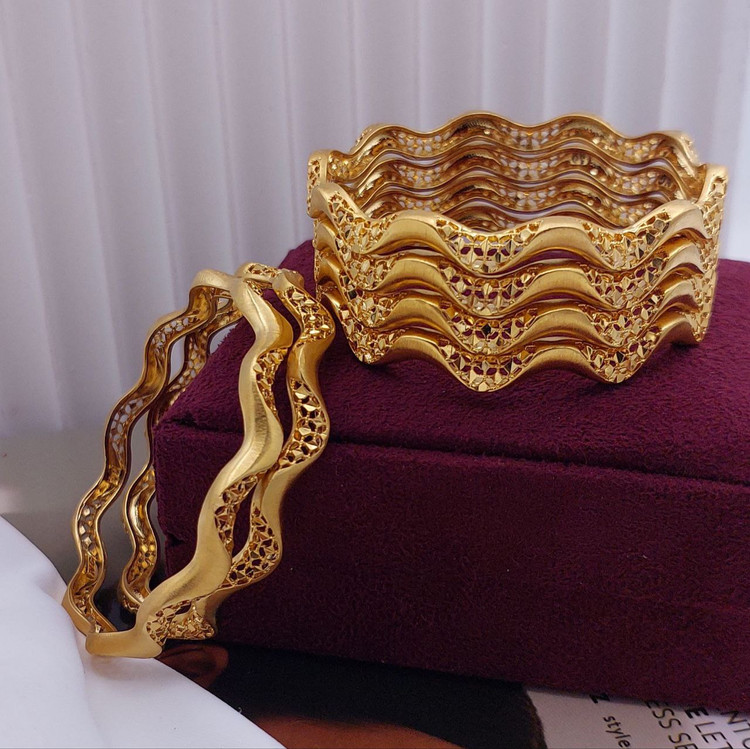 النگوفیوژن بحرینی طلاروس رنگ ثابت طرح طلا وارداتی