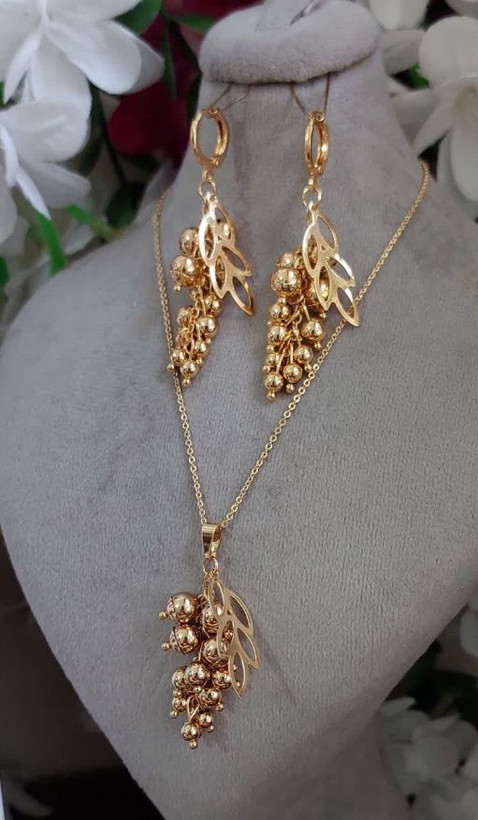 نیمست طرح انگور مشابه طلا برند ysx