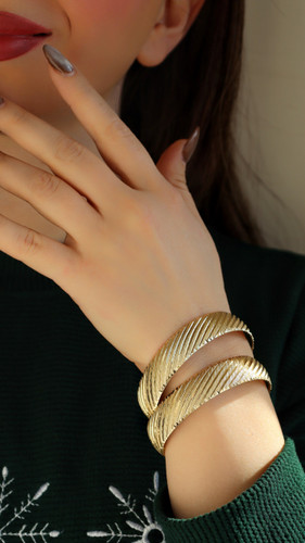 النگو تکپوش جدیدزنانه طلاروس اصل ضمانتی ۲ عددی