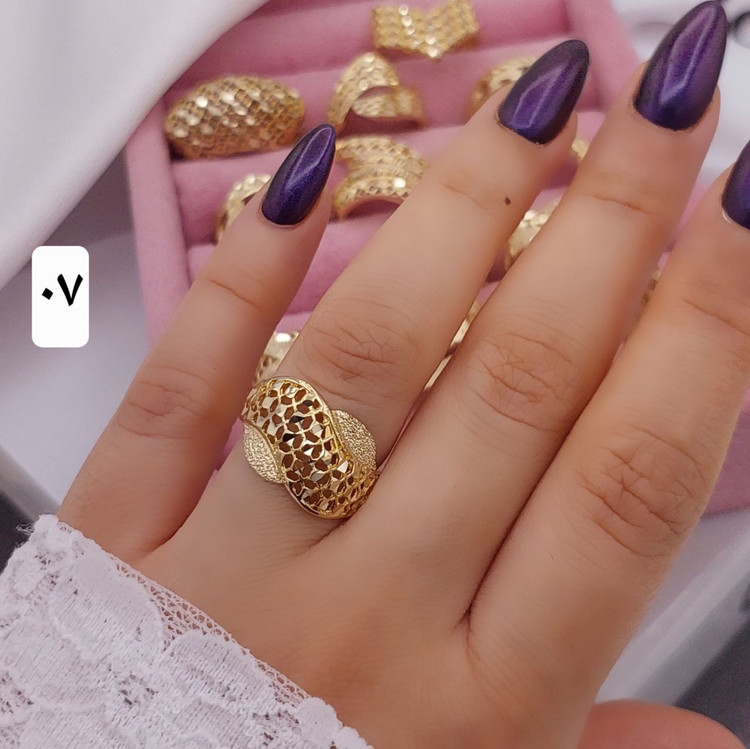 انگشترزنانه جدید طلاروس مشابه طلا رنگ ثابت تضمینی