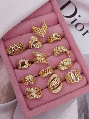 انگشترزنانه جدید طلاروس اصل مشابه طلا چندطرح متنوع