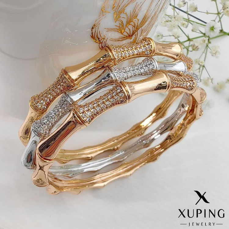 دستبند بولگاری نگیندار ژوپینگ اصل طرح طلا رنگ ثابت وضدحساسیت آبکاری طلا۱۸عیار