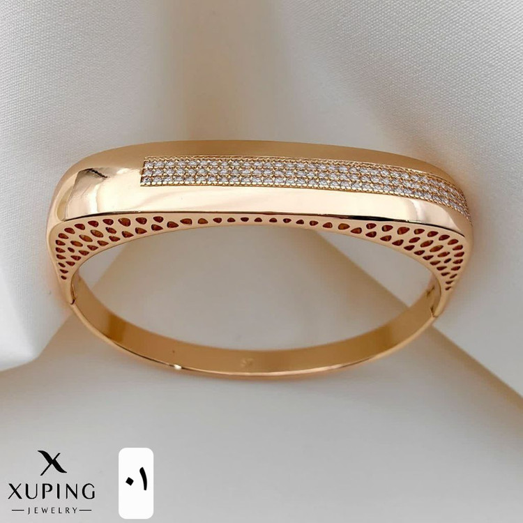 دستبند مجلسی جواهری طلایی زنانه طرح طلا برندژوپینگ اصل