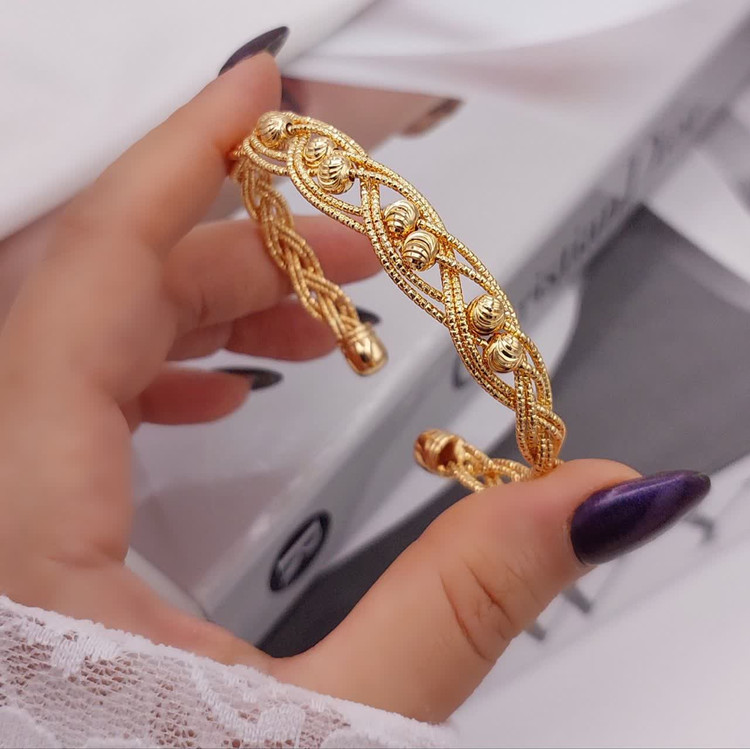 بنگل البرنادو طرح جدید طلا رنگ ثابت وضدحساسیت