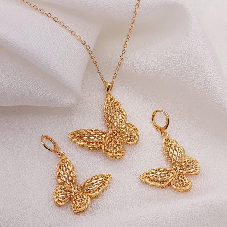 نیمست طلایی پروانه ای جدید