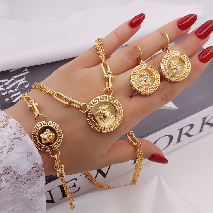 سرویس تیفانی ورساچه طرح طلا رنگ ثابت