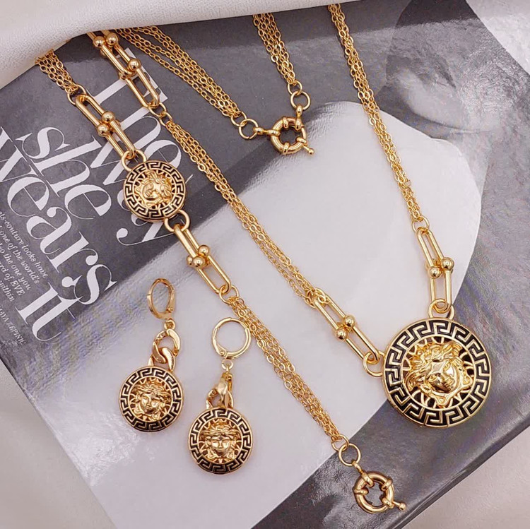 سرویس لوکس تیفانی ورساچه جدید طرح طلا