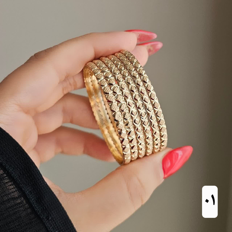 النگو دخترانه طلاروس اصل پک ۳عددی، رنگ ثابت تضمینی مشابه طلا