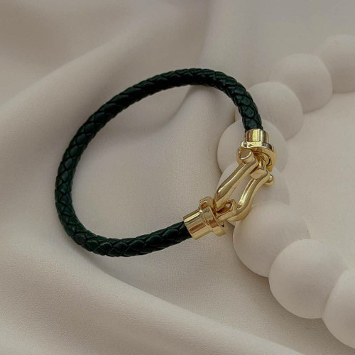 دستبند هرمس امگا چرمی با پلاک استیل رنگ ثابت وضدحساسیت آبکاری