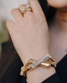 ست استخوانی بانی طرح جواهری لوکس رنگ ثابت کاملا مشابه طلا