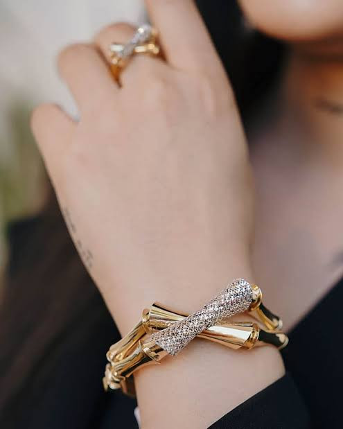 ست استخوانی بانی طرح جواهری لوکس رنگ ثابت کاملا مشابه طلا