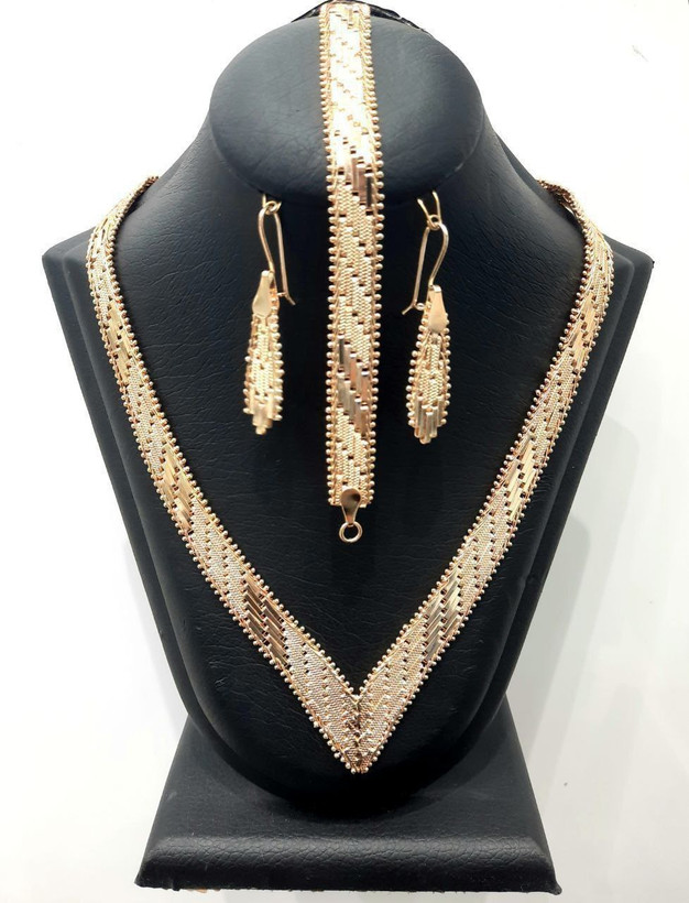 سرویس طلایی جلفا دستساز طرح طلا