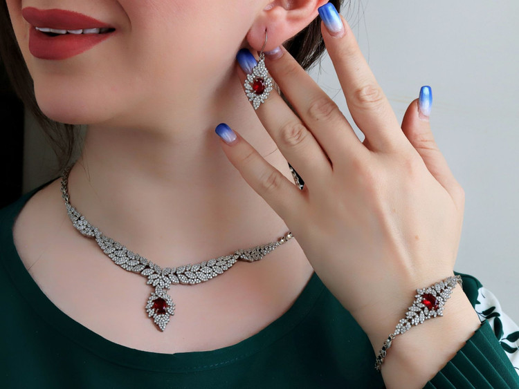 نیمست جواهری مجلسی سیلور مشابه طلا رنگ ثابت وضدحساسیت