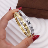 دستبندبنگل کارتیه لاو طرح طلا باحک برند