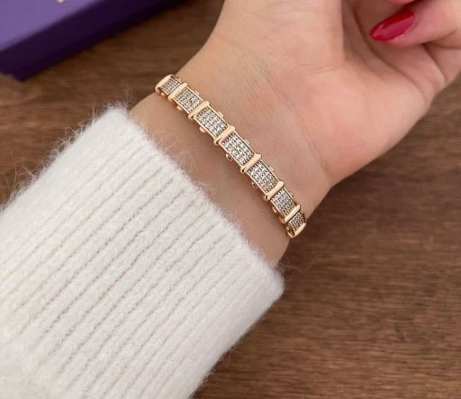 دستبند جواهری زنانه طرح طلا برندژوپینگ