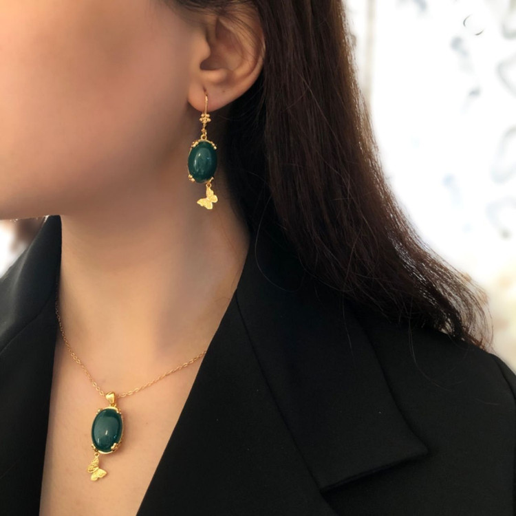 نیمست سنگی نگین سبزجدیدطرح طلا آبکاری طلا،وارداتی باکیفیت