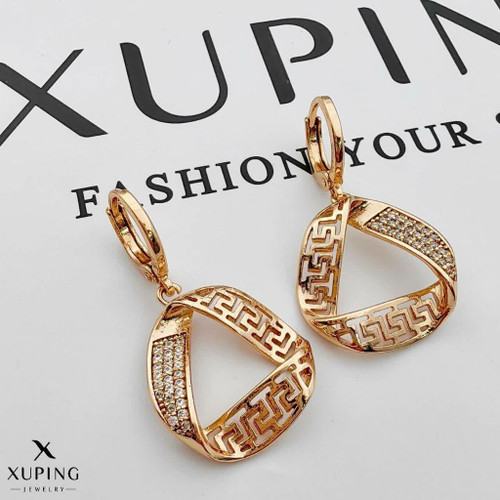 گوشواره ورساچه نگیندار جدیدکاملاطرح طلا،آبکاری طلا ۱۸عیار برند معتبر ژوپینگ