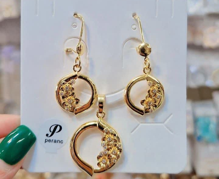 نیمست جواهری طلایی جدید مشابه طلا رنگ ثابت آبکاری طلا وارداتی باکیفیت