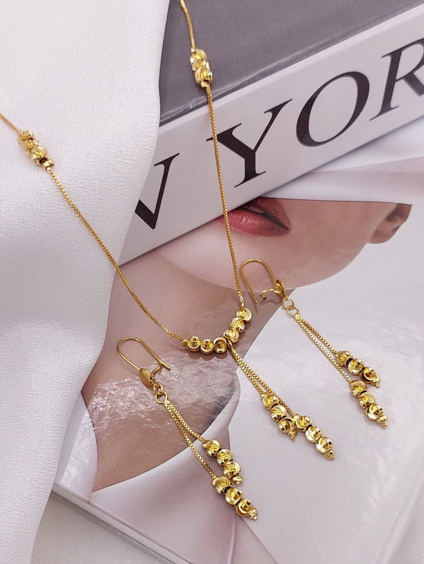 نیمست مینیمال آلبرنادو جدید طرح طلا جنس سبک ولطیف هم وزن طلا