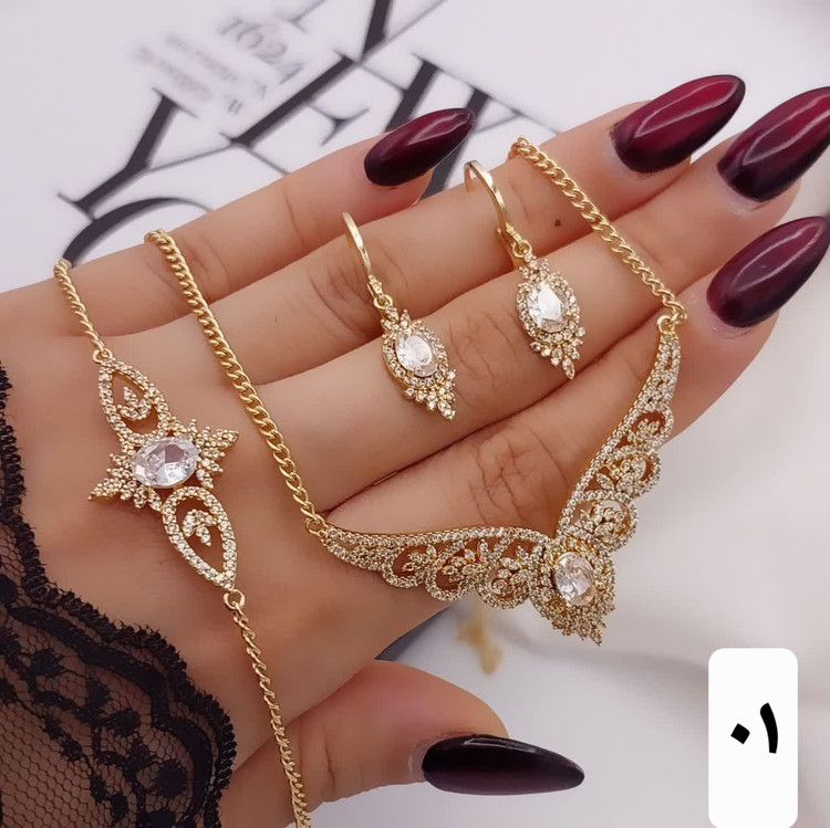 سرویس جواهری طلایی جدیدطرح طلا،رنگثابت تضمینی باکارت ضمانت