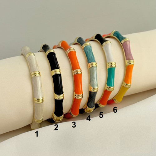 دستبند بنگل میناکاری استخوانی ترندپرطرفدار،آبکاری طلا رنگثابت