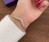 دستبند جواهری لوکس مجلسی کاملا طرح طلا ژوپینگ رنگثابت آبکاری طلا۱۸عیار