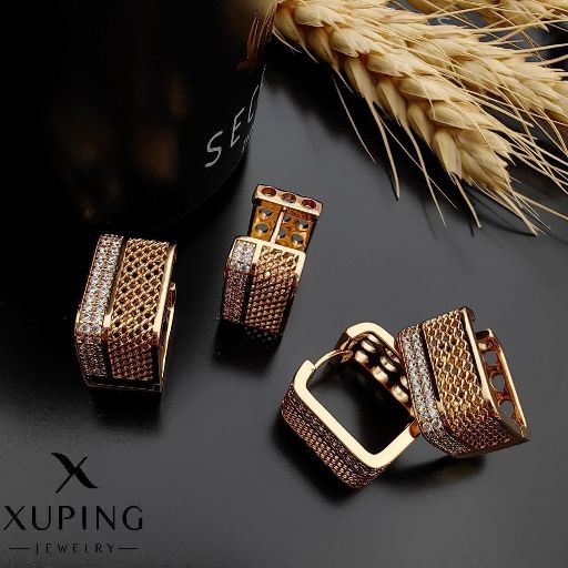 گوشواره حلقه ای کوچک مربعی نگیندارشیک کاملا طرح طلا ژوپینگ رنگ‌ثابت تضمینی آبکاری طلا۱۸عیار نگین مخراجکاری