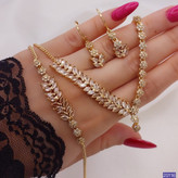 سرویس جواهری مجلسی جدیدطرح طلا رنگ ثابت تضمینی.همراه کارت گارانتی