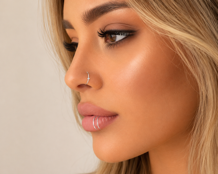 پیرسینگ نقره بینی و لب نگیندار جدیدطرح طلا رنگثابت بدون حساسیت استفاده روزانه