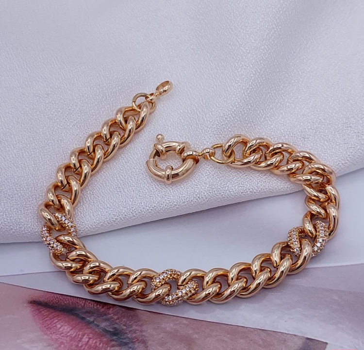 دستبندکارتیه جواهری لوکس ژوپینگ طرح طلا رنگثابت آبکاری طلا۱۸عیار نگین مخراجکاری